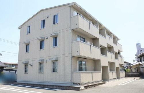 愛知県豊川市金屋元町１丁目 賃貸アパート