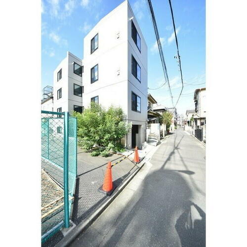 東京都北区志茂１丁目 賃貸マンション