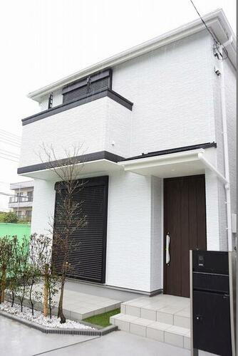 Ｗ．Ｇｒｅｅｎ　Ｃｏｕｒｔ 2階建