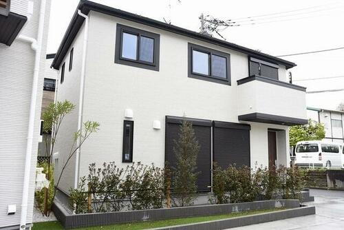 Ｗ．Ｇｒｅｅｎ　Ｃｏｕｒｔ 2階建