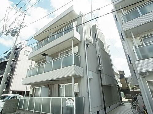 兵庫県神戸市東灘区深江本町１丁目 3階建