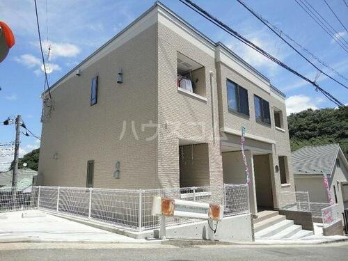 神奈川県横浜市保土ケ谷区仏向西 築8年8ヶ月 2階建