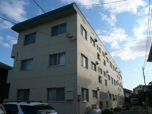 北谷ビル 3階建