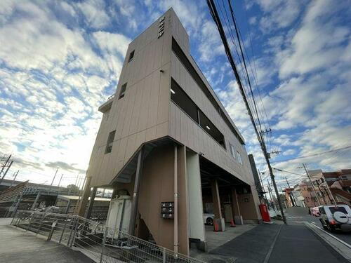 神奈川県横浜市鶴見区元宮２丁目 3階建 築43年2ヶ月