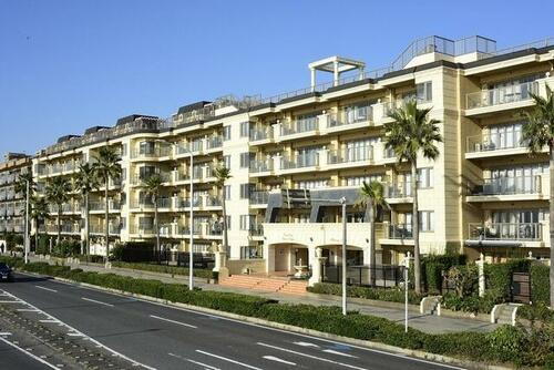 神奈川県藤沢市片瀬海岸３丁目 賃貸マンション