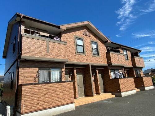 ファミーユ　Ｍ　Ａ 2階建
