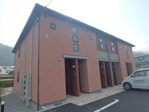 愛媛県四国中央市寒川町 賃貸アパート