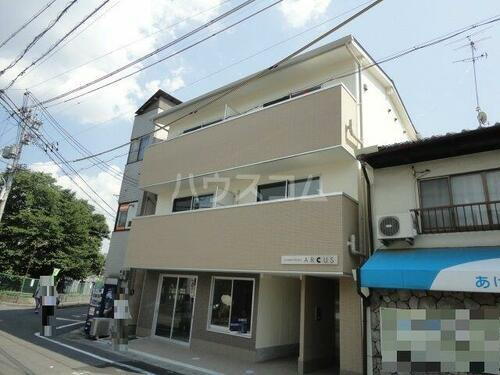 ＫＡＭＩＫＡＴＳＵＲＡ　ＡＲＣＵＳ 3階建