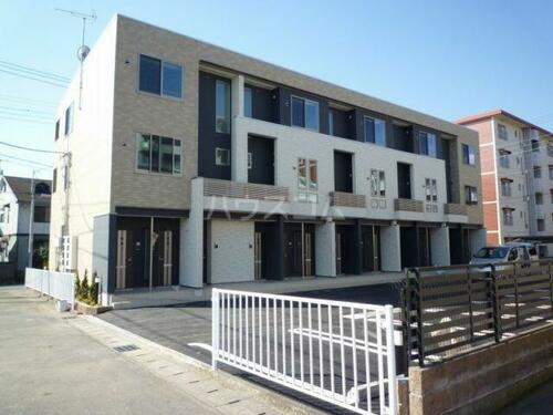 静岡県駿東郡長泉町下土狩 3階建 築11年10ヶ月