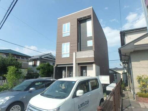 愛媛県新居浜市本郷１丁目 賃貸アパート