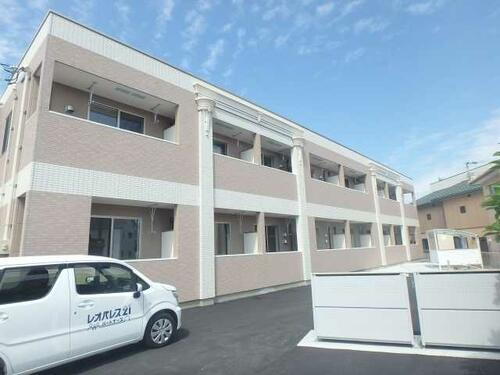 愛媛県新居浜市菊本町１丁目 賃貸アパート