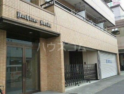 東京都中野区中野１丁目 4階建