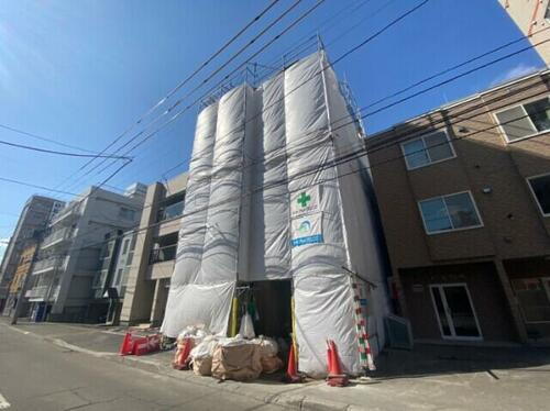 北海道札幌市中央区北一条西２２丁目 4階建 築3年7ヶ月