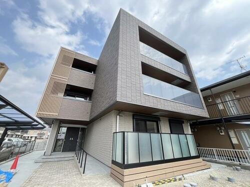 Ｖｉｏｌａ　Ｆｕｒｕｉｃｈｉ 3階建