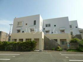 静岡県浜松市中央区佐藤２丁目 3階建 築23年2ヶ月