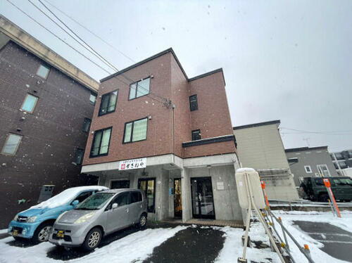 北海道札幌市中央区南六条西２１丁目 3階建 築19年11ヶ月