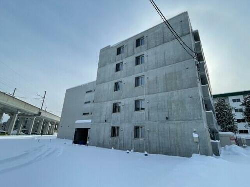 北海道札幌市西区八軒八条東１丁目 賃貸マンション