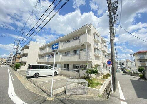 愛知県名古屋市名東区社が丘４丁目 賃貸マンション