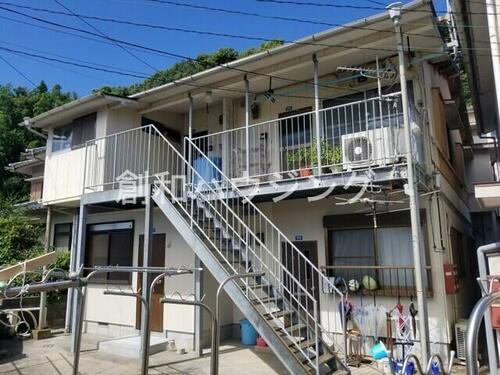 ハイツサン 2階建