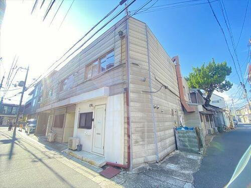 大阪府茨木市本町 2階建