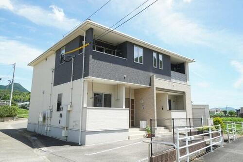 佐賀県武雄市武雄町大字武雄 賃貸アパート