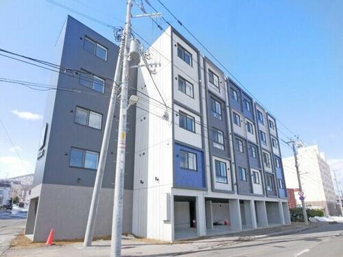 北海道札幌市西区宮の沢三条４丁目 5階建