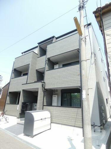 アネシス小路 3階建
