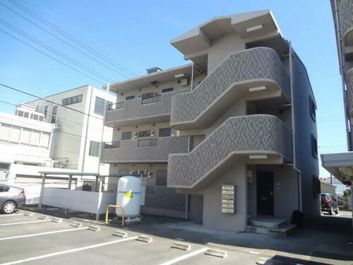 静岡県浜松市中央区上西町 3階建 築21年10ヶ月