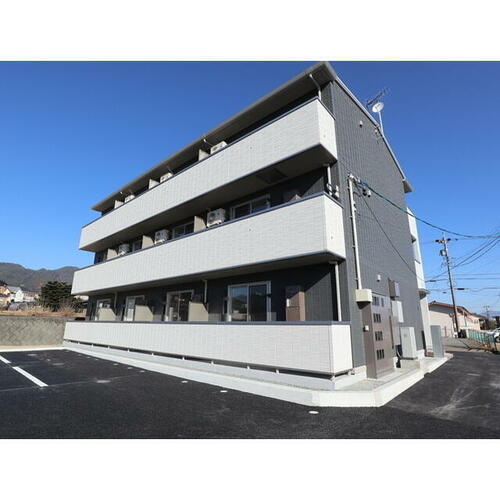 Ｒｉａｎ結 3階建