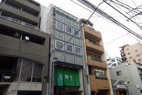 青柳屋ビル 6階建