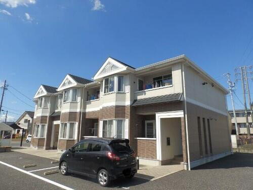 三重県鈴鹿市一ノ宮町 2階建