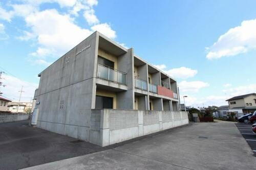 香川県高松市田村町 賃貸マンション