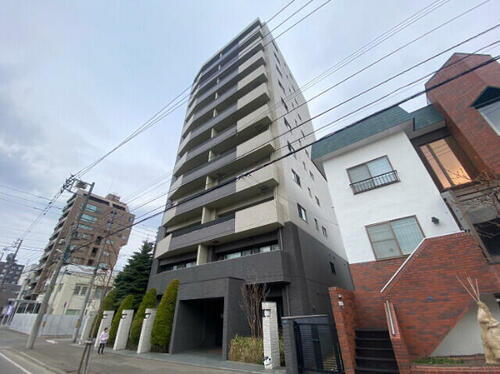 北海道札幌市中央区南三条西２２丁目 11階建 築16年4ヶ月
