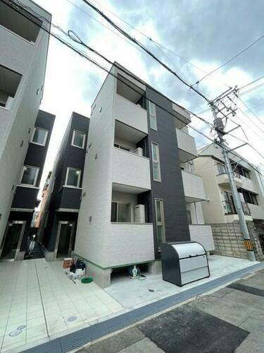 月光西川口町弐番館 3階建