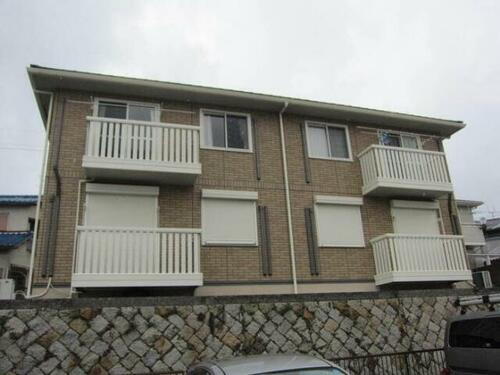 バンブーエ 2階建