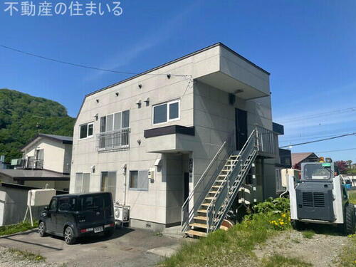 北海道札幌市南区石山一条７丁目 2階建 築34年3ヶ月