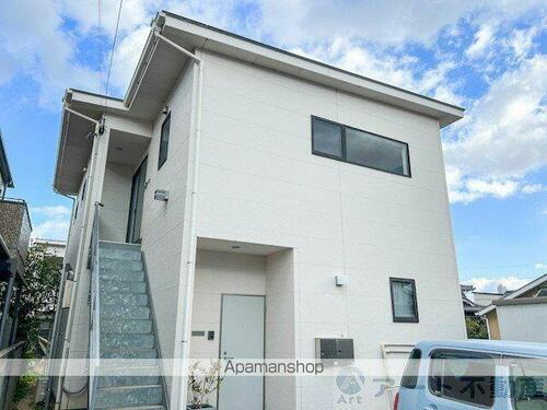 愛媛県松山市余戸中２丁目 賃貸アパート