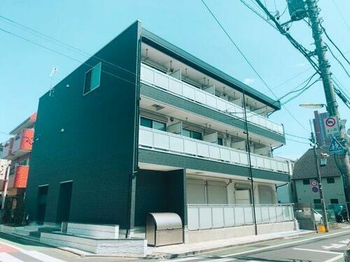 東京都世田谷区太子堂５丁目 3階建