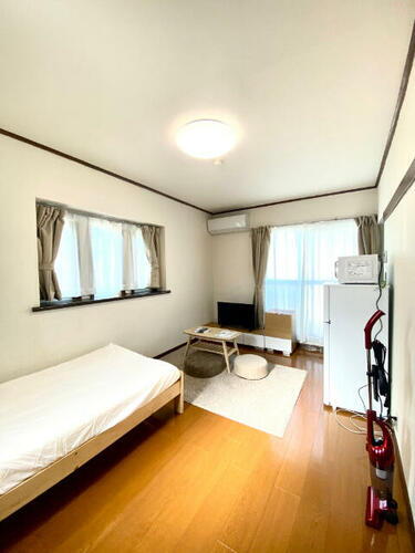 東京都世田谷区代田６丁目 2階建 築38年9ヶ月