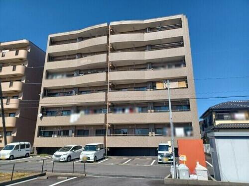 三重県鈴鹿市竹野１丁目 賃貸マンション