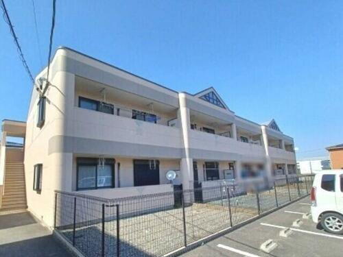 三重県三重郡川越町大字南福崎 賃貸アパート