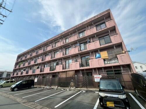 レジデンス学園前 4階建