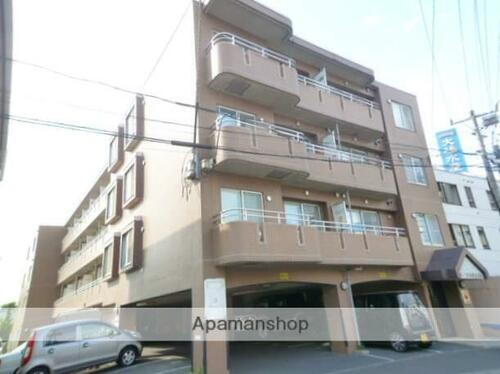 北海道札幌市中央区北十三条西１６丁目 賃貸マンション