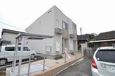 シャトー・熊谷 2階建