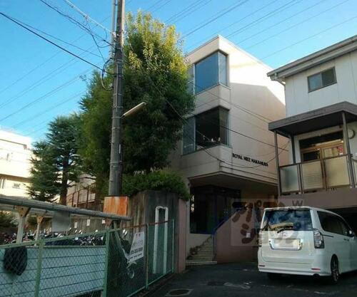 ロイヤルハイツナカムラ 3階建
