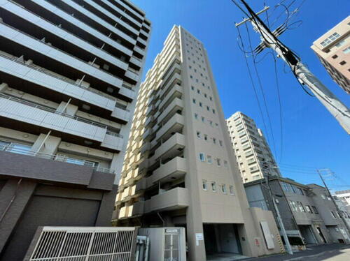 北海道札幌市中央区北三条東３丁目 14階建 築18年4ヶ月