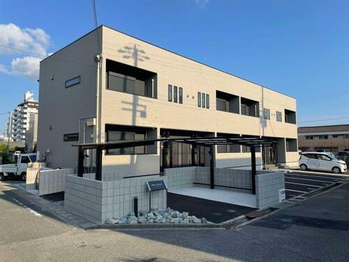 兵庫県姫路市広畑区吾妻町１丁目 2階建 