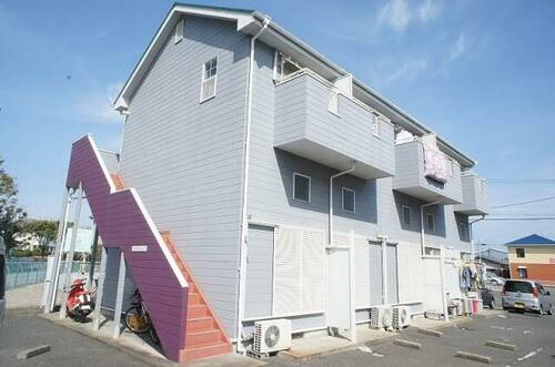 福岡県福岡市東区三苫２丁目 2階建