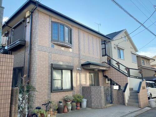 サットンプレイス・郡