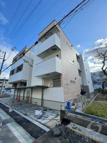 大阪府大阪市鶴見区緑１丁目 築2年11ヶ月 3階建